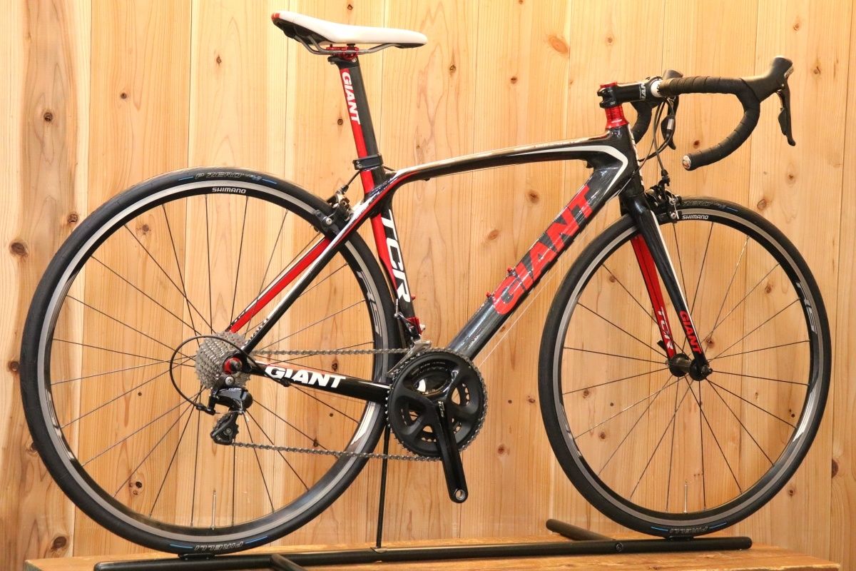 Giant ロードバイクアルミカーボン Shimano 105 倉庫保管