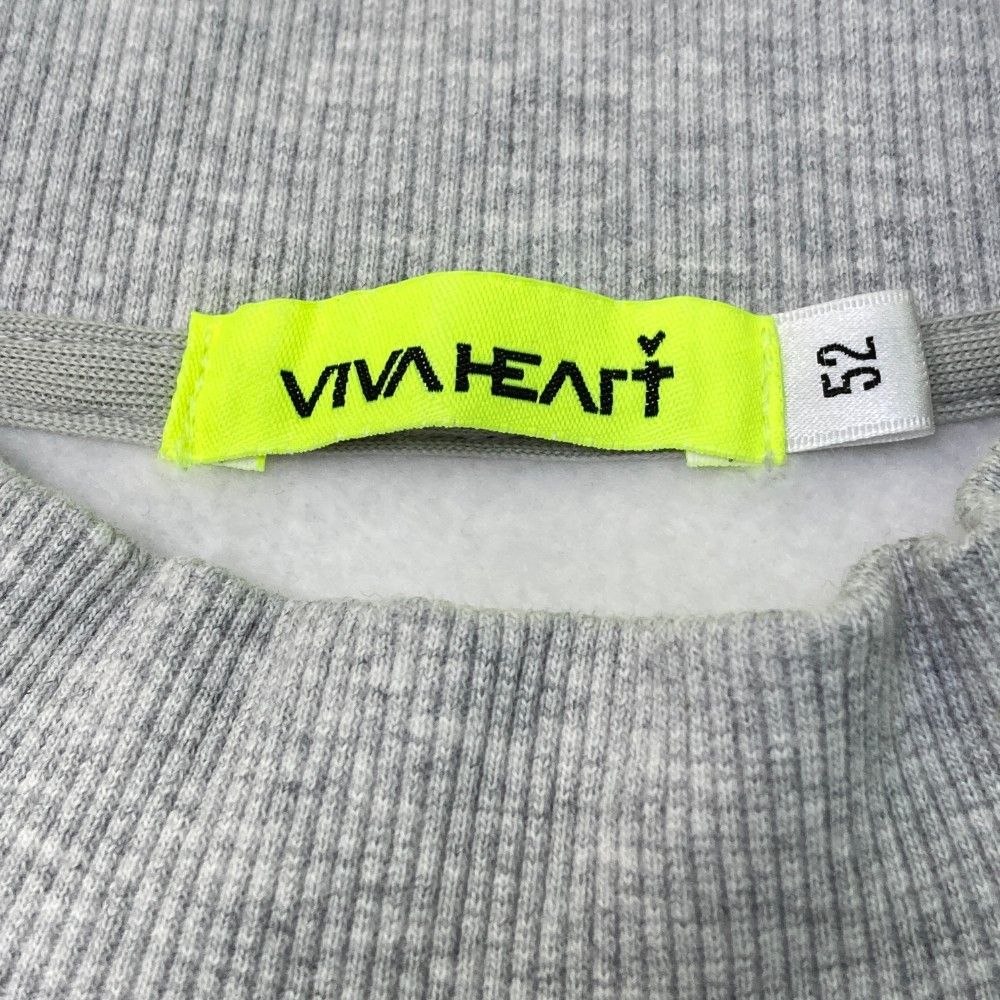 サイズ：52 VIVA HEART ビバハート 2023年モデル 裏起毛 長袖トレーナー  グレー系 [240101416275] ゴルフウェア メンズ ストスト サイズ：52 VIVA HEART ビバハート 2023年モデル 裏起毛 長袖