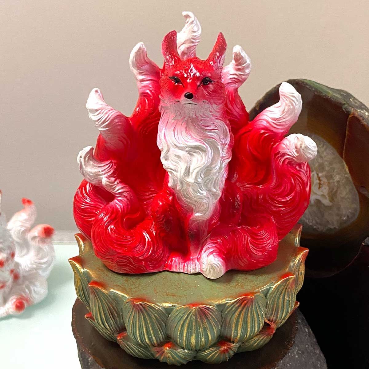 九尾の狐 台座 置き物 インテリア 屋内 屋外 狐 九尾 プレゼント