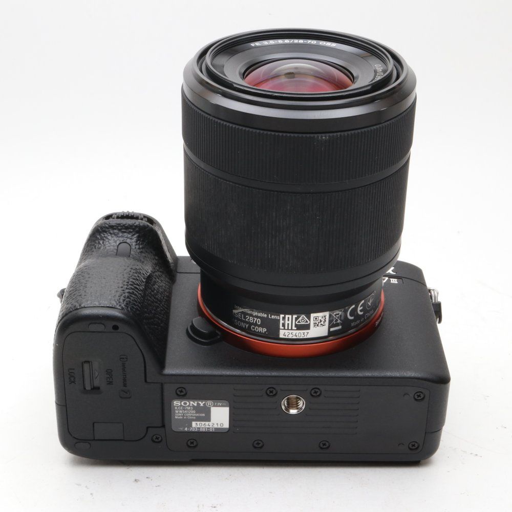SONY(ソニー) フルサイズ ミラーレス一眼カメラ α7III ズーム