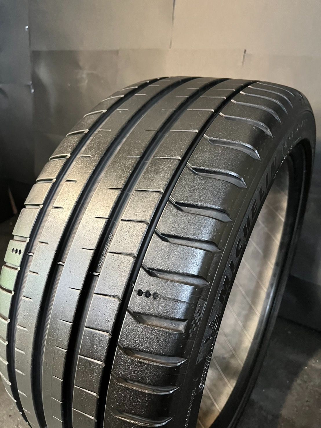 製 約8.5分山 ミシュラン MICHELIN パイロットスポーツ PILOT SPORT 5 245 40R18 1本 h_451