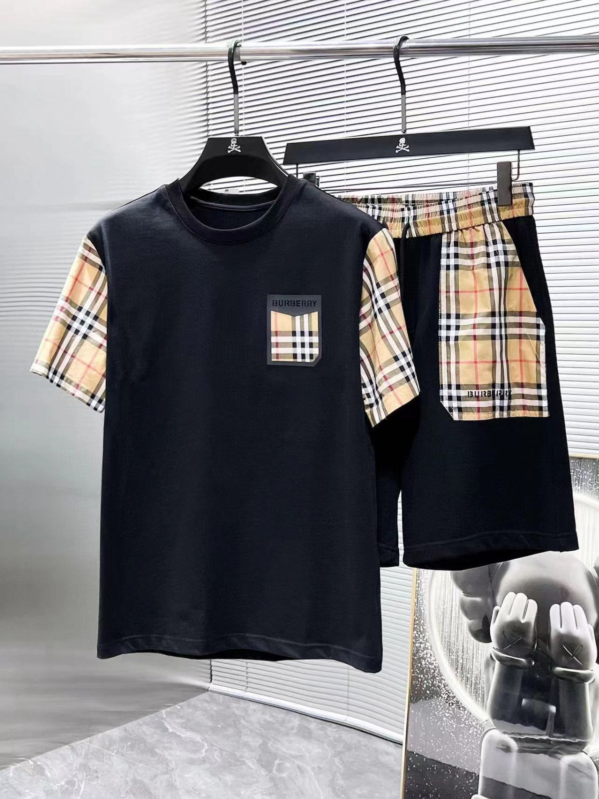 LOUIS VUITTON ルイヴィトン LV Tシャツ ショーツ/半袖/上下セット 黑a30