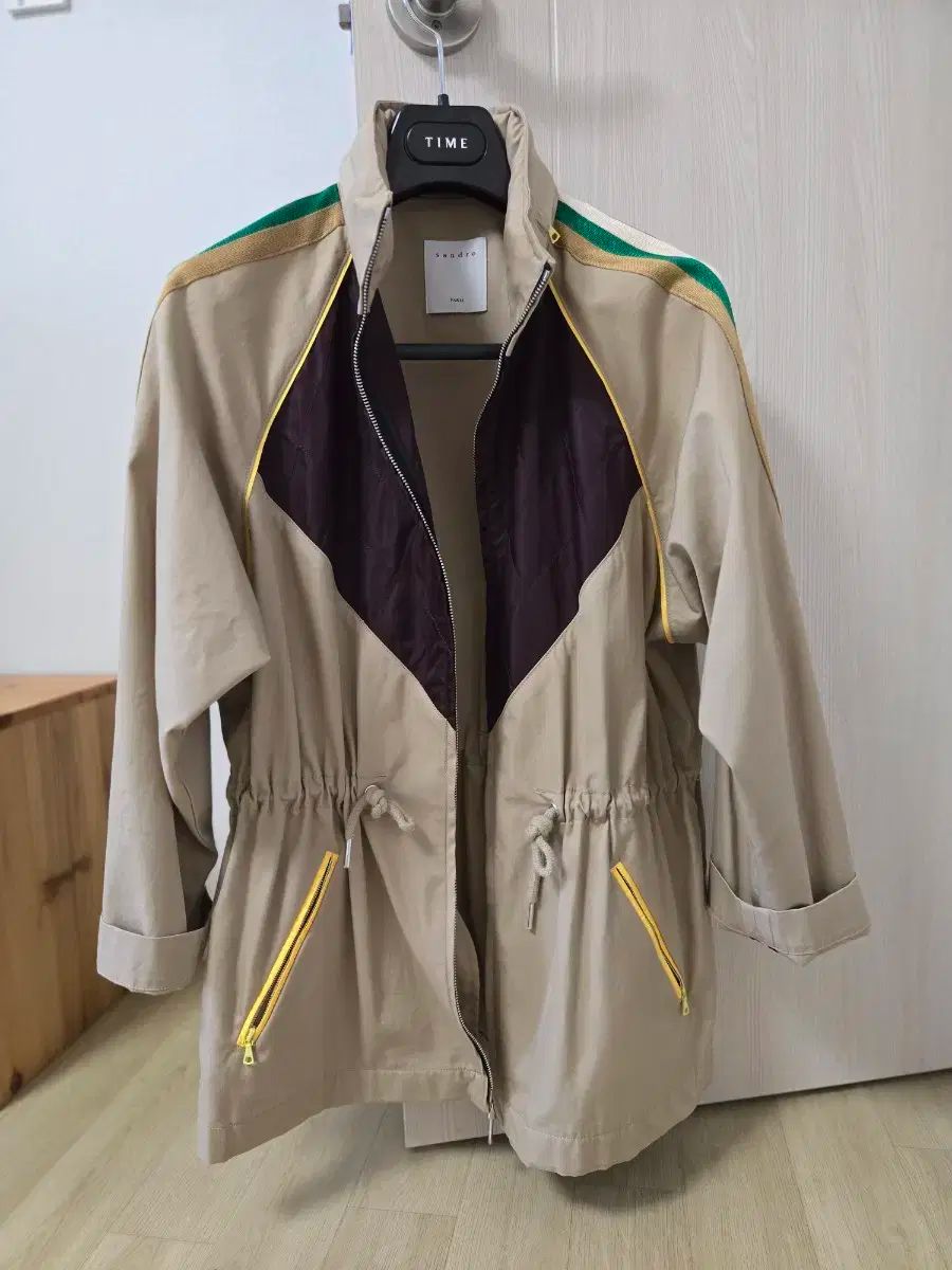 サンドロジャンパー