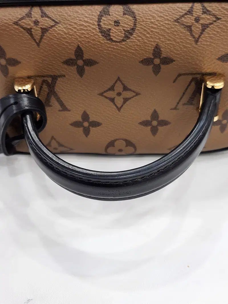 ルイヴィトン モノグラム