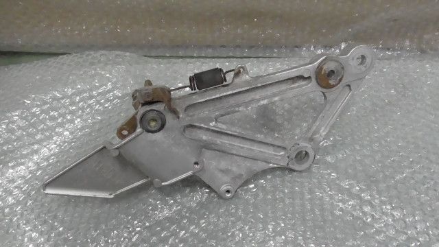 グース250 NJ46A-100xxx の ステップ ブレーキペダル 1758159680