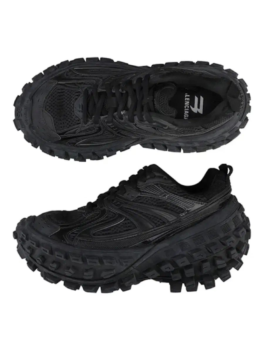 BALENCIAGA ディフェンダー バウンサー ブラック 黒 BALENCIAGA