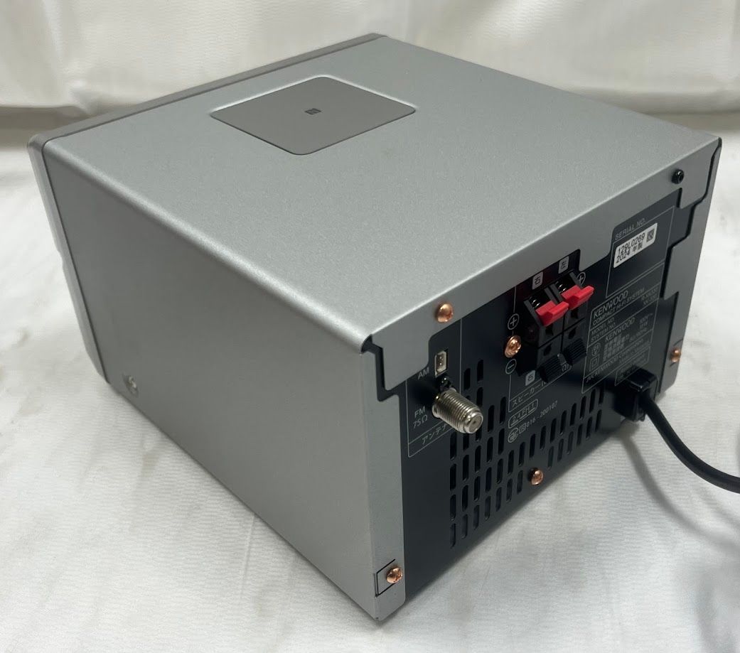 KENWOOD ペア スピーカー　XK-330 JVC、新書サイズの小型スピーカー採用「Kseries」コンポ「XK-330