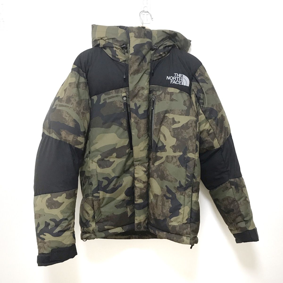 THE NORTH FACE(ノースフェイス) ダウンジャケット サイズM メンズ美品 