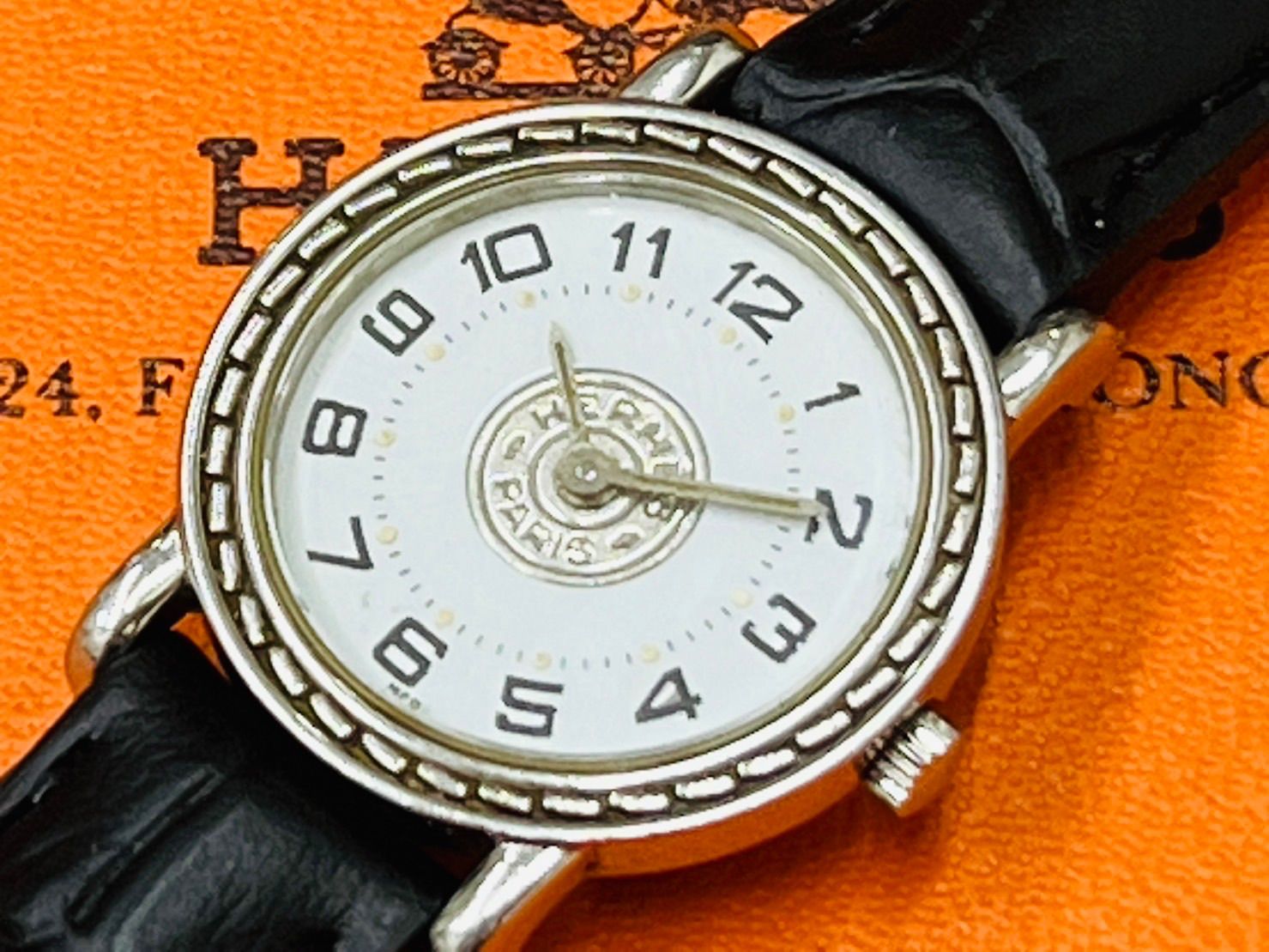 正規品 エルメス HERMES セリエ クォーツ 腕時計 シルバー 社外革