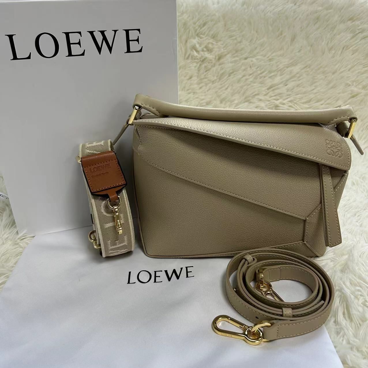 ロエベLOEWE パズルバッグスモールショルダーバッグ