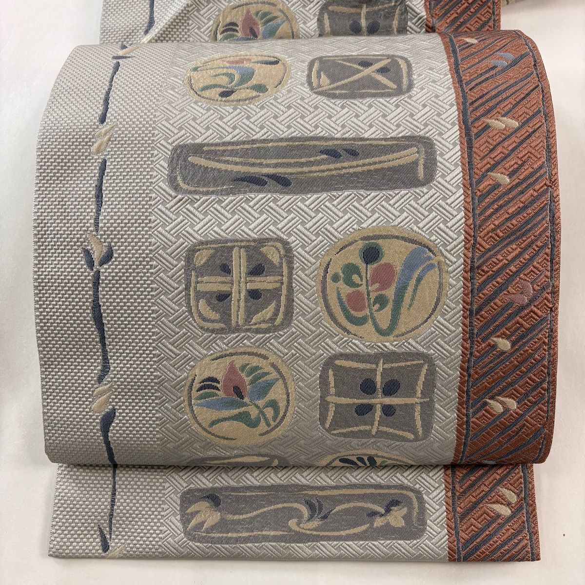 名古屋帯 新品仕立済 正絹 縦縞菱幾何模様 八寸名古屋帯 新品 仕立て上がり カジュアル h2530 クーポンご利用で最大10％OFF!名古屋帯 黒 博多 八寸