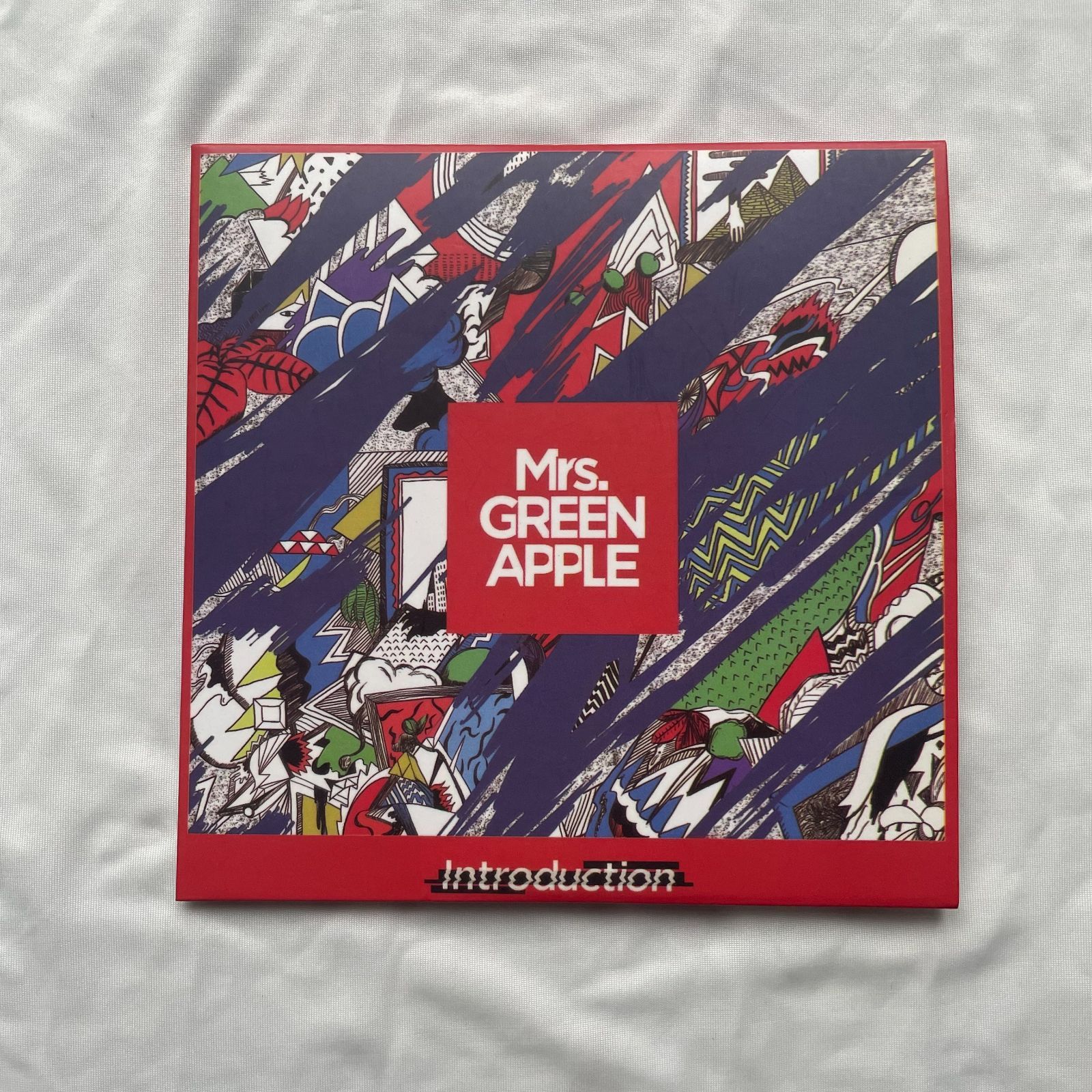 Mrs. GREEN APPLE Introduction - メルカリ