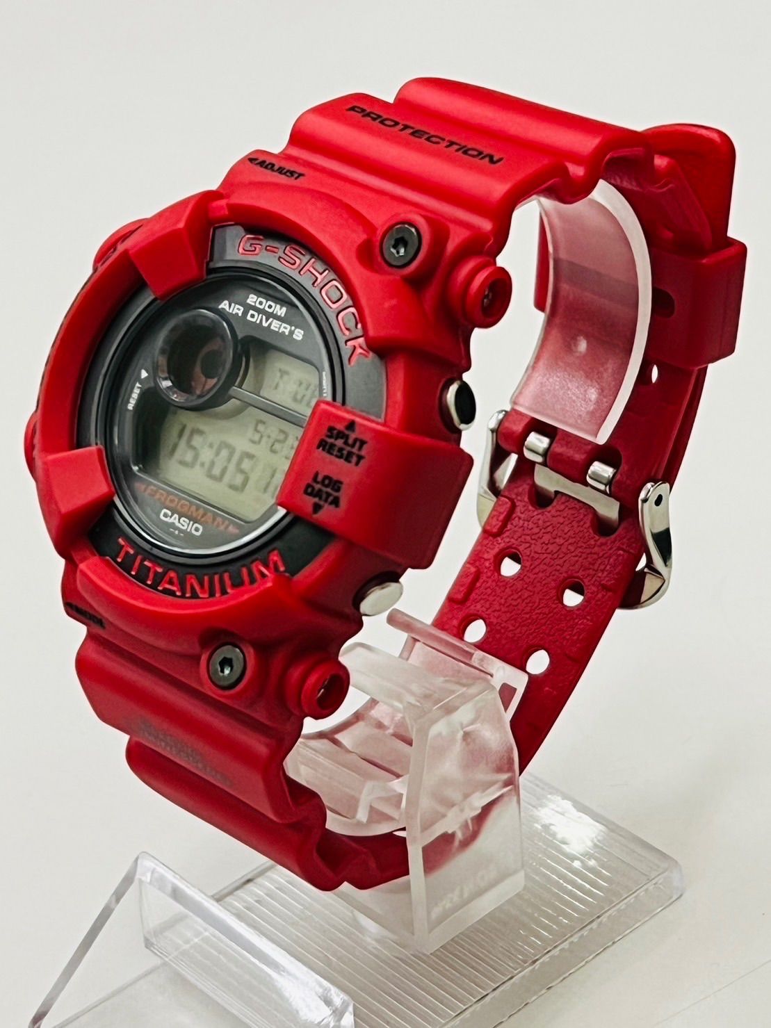 G-SHOCK ジーショック 腕時計 DW-8200F-4JR