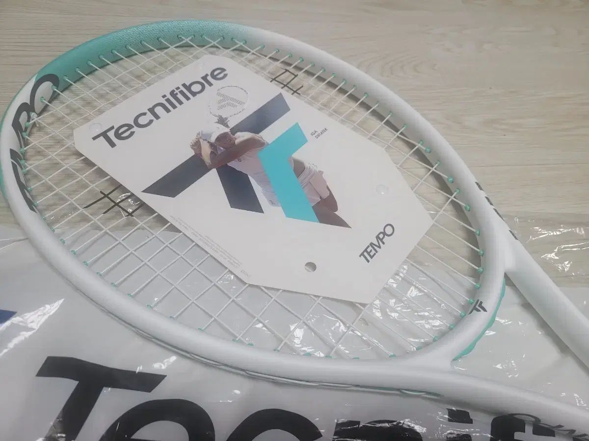 テクニファイバー テニスラケット テンポ