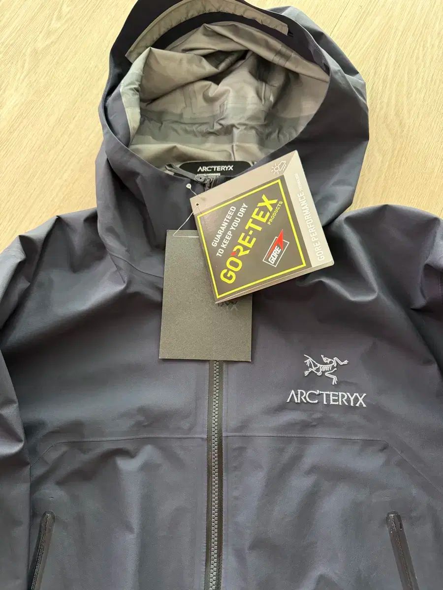 ARC TERYX アークテリクス ベータ ブラック M