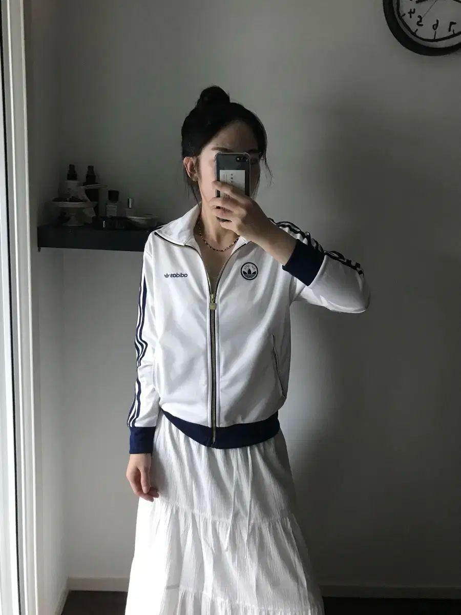 バッジ トラック