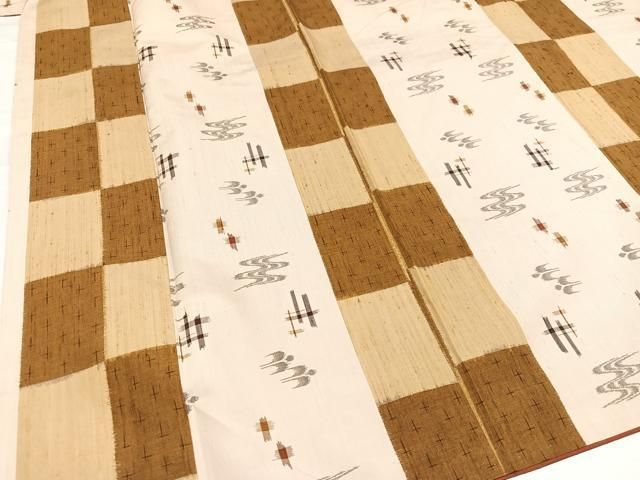 平和屋着物●上質な紬　琉球絣文様　正絹　逸品　AABA5247ph 平和屋着物○上質な紬 琉球絣文様 正絹 逸品 AABA5247ph - メルカリ