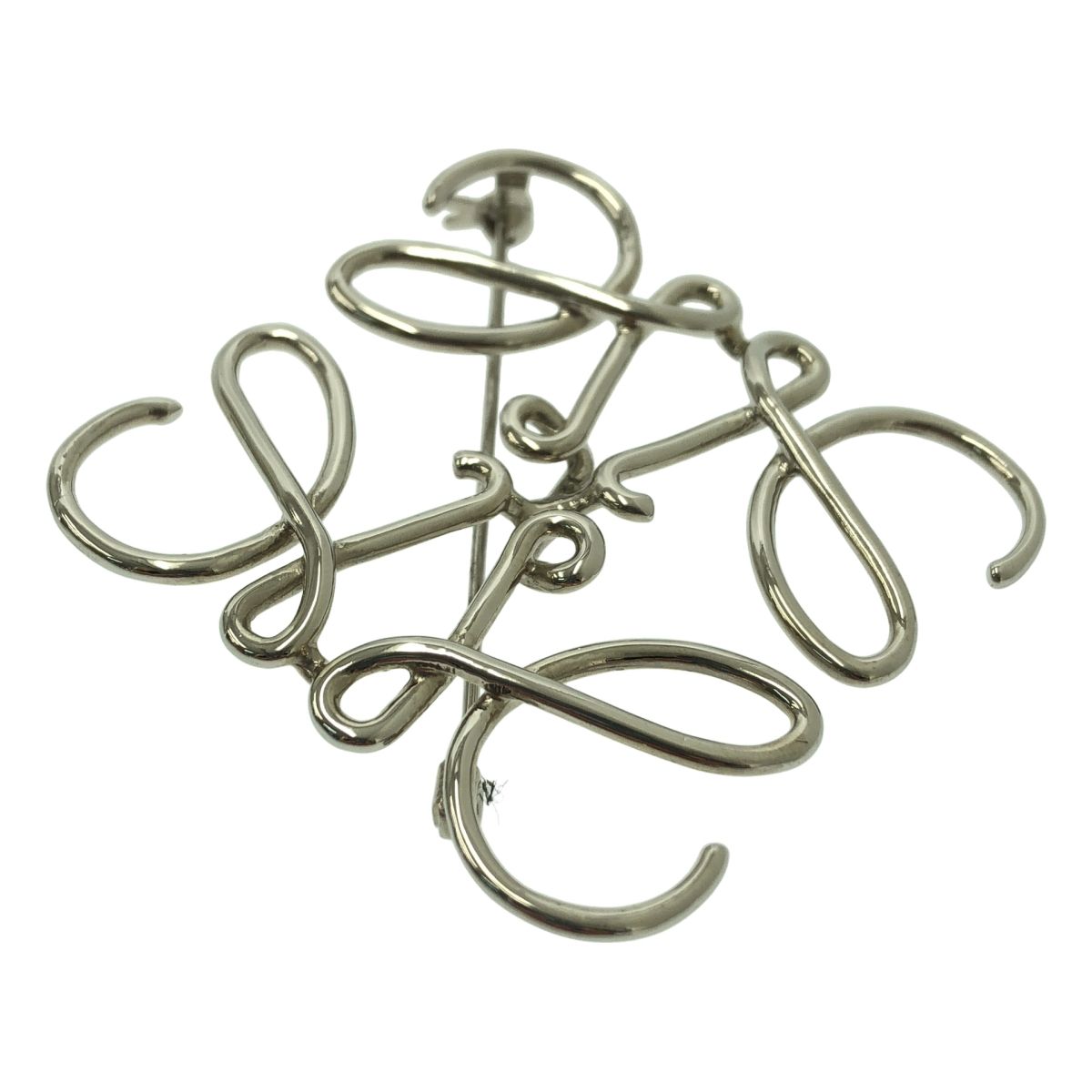 送料無料キャンペーン中！ LOEWE ロエベ アナグラム ロゴ ピン ブローチ シルバー