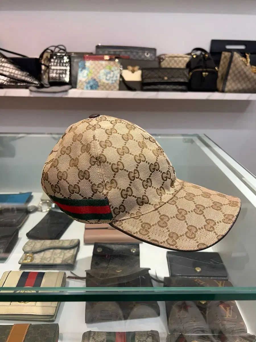 【特価】グッチ　GUCCI キャップ　新品未使用　GG ジャガード GUCCI(グッチ) gg ロゴ ジャガード ボールキャップ 帽子