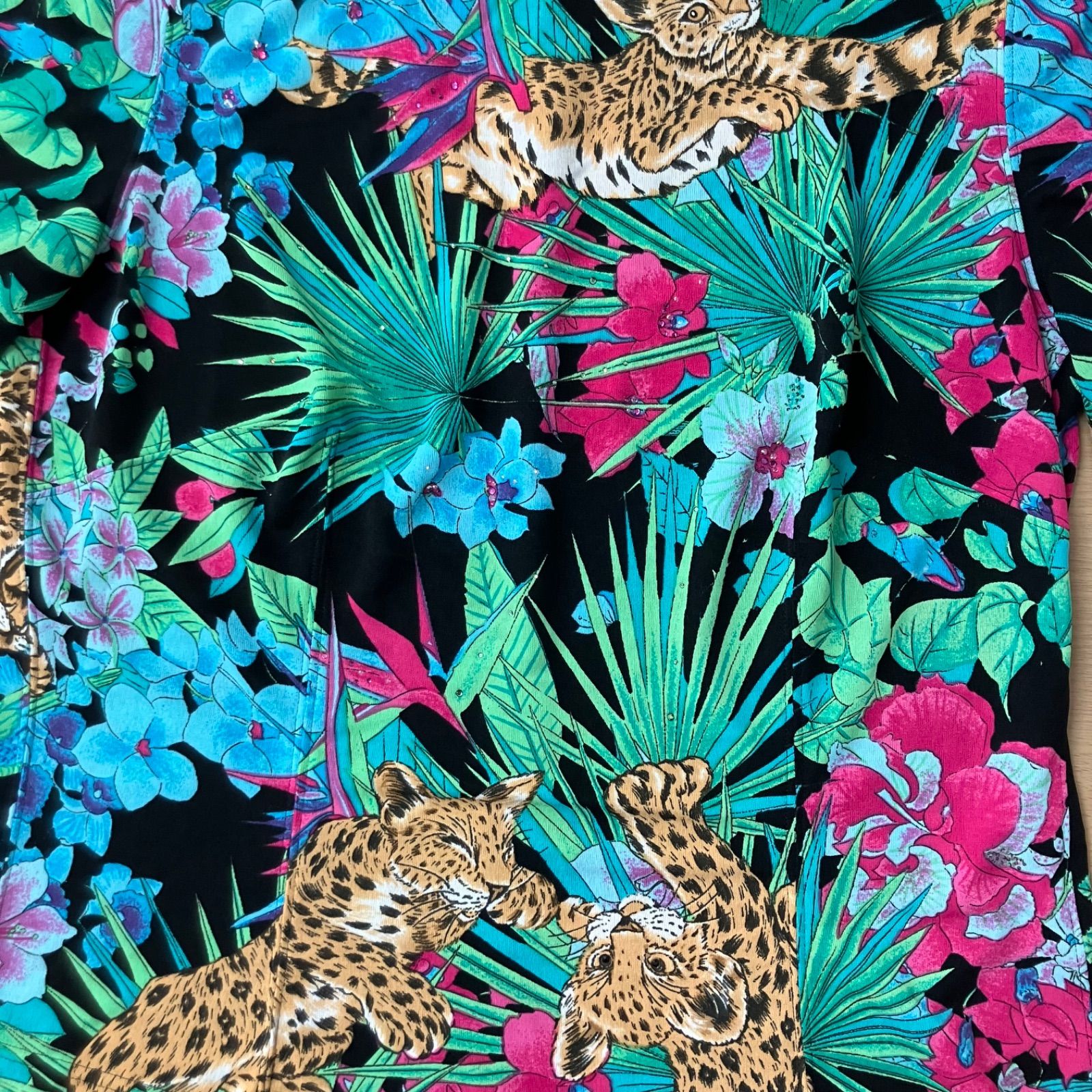 ①★伊太利屋イタリヤ　ラインストーンヒョウ柄カットソー茶☆サイズ15 伊太利屋（トップス）のフリマアイテム一覧