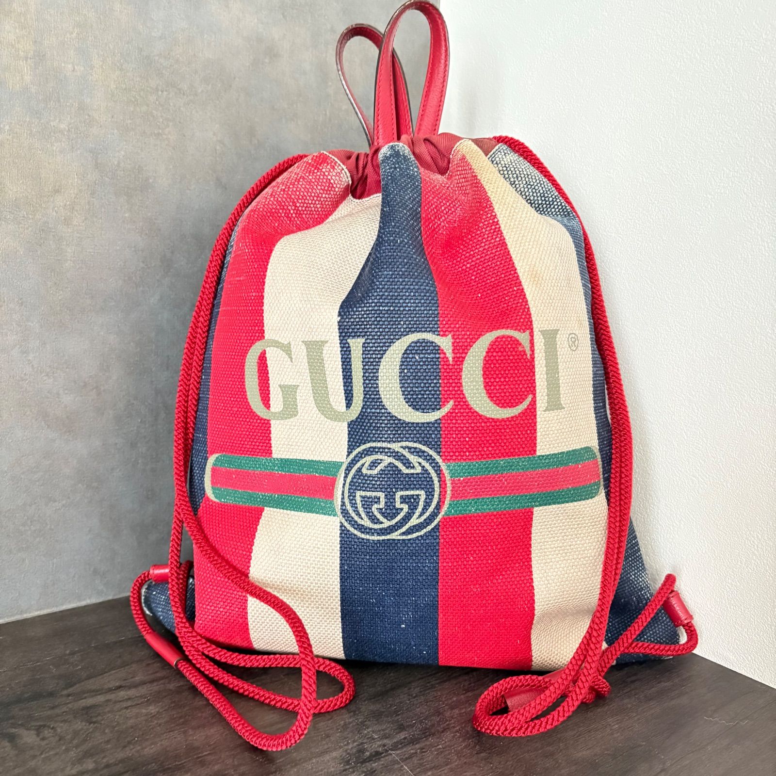 GUCCI グッチ リュック プリント ドローストリング バックパック