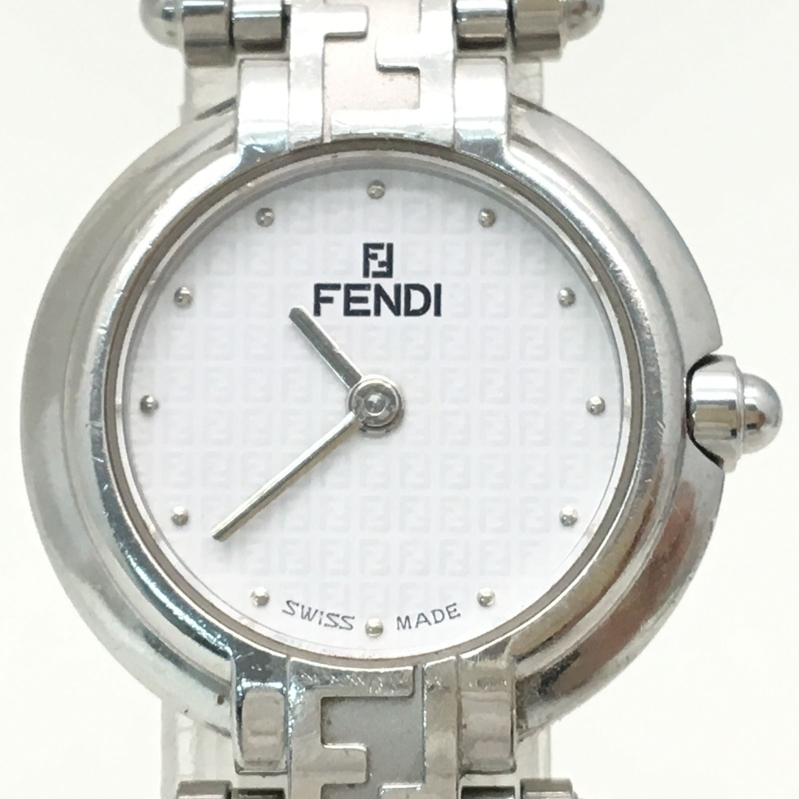 FENDI 750L レディース 腕時計 文字盤ホワイト 稼働品 6-772 - メルカリ