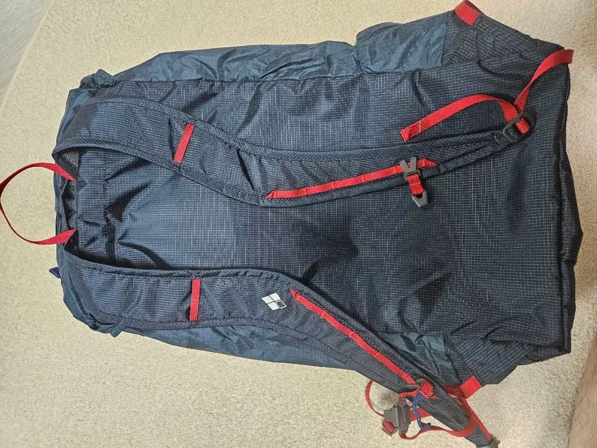 mont bell モンベル バーサライト バックパック ブルーブラック 20 L 販売 内容必須