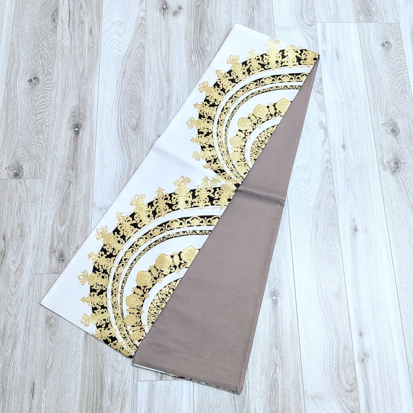 【新品・仕立て上がり】正絹 袋帯 白 薄いベージュ ゴールド ub264綾袋帯