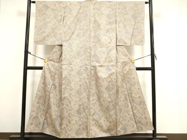 平和屋着物○本場大島紬 7マルキ 短冊草花文 まるやま扱い 正絹 逸品