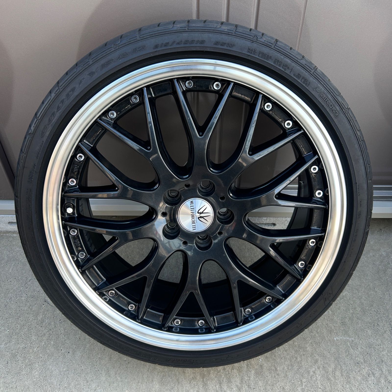 ホイール LOXARNY 18インチ　タイヤ　215/40r18 PRIUS ホイール LOXARNY 18インチ タイヤ 215/40r18 PRIUS ホイール LOXARNY