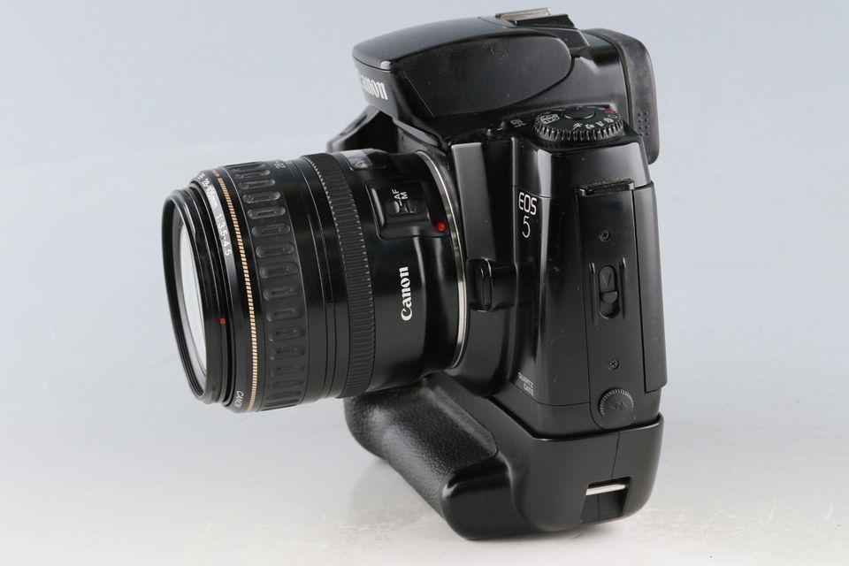 Canon EOS 5 + EF 28-105mm F/3.5-4.5 Lens + VG10 #59928G32