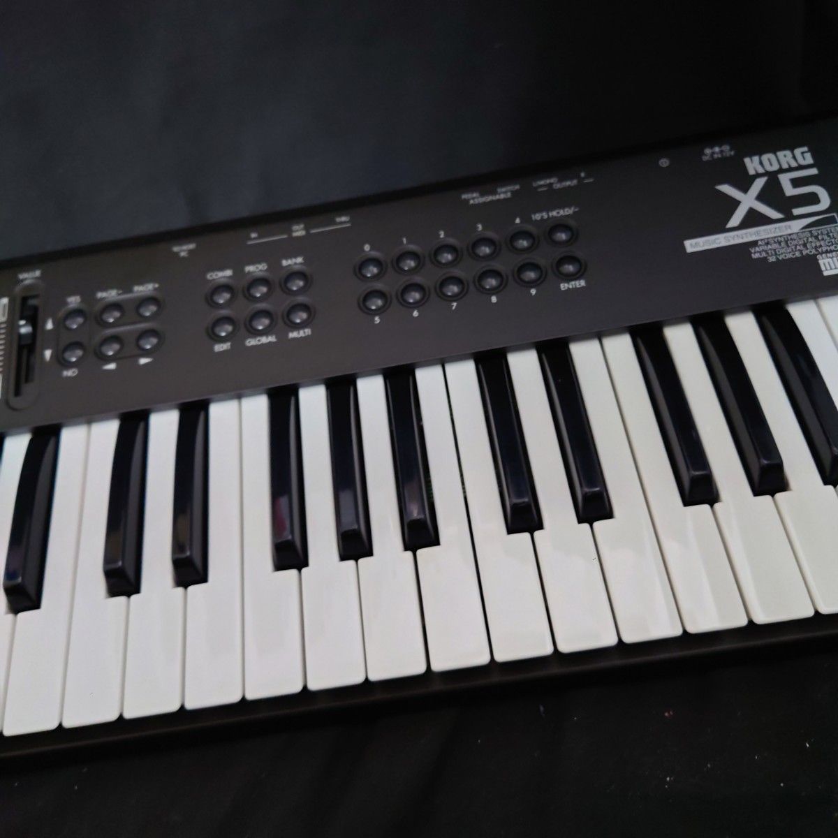 korg x5 KORG X5 コルグ ミュージックシンセサイザー X5 MIDI ブラック キーボード 動作品 動作確認済み 美品 送料無料 ☆ -  メルカリ