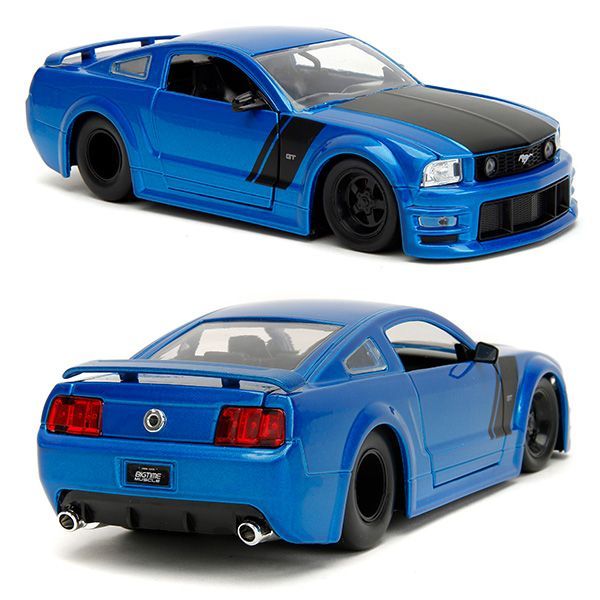 JADATOYS 1:24 BTM 2006 Ford Mustang GT BLUE/BLACK - メルカリ