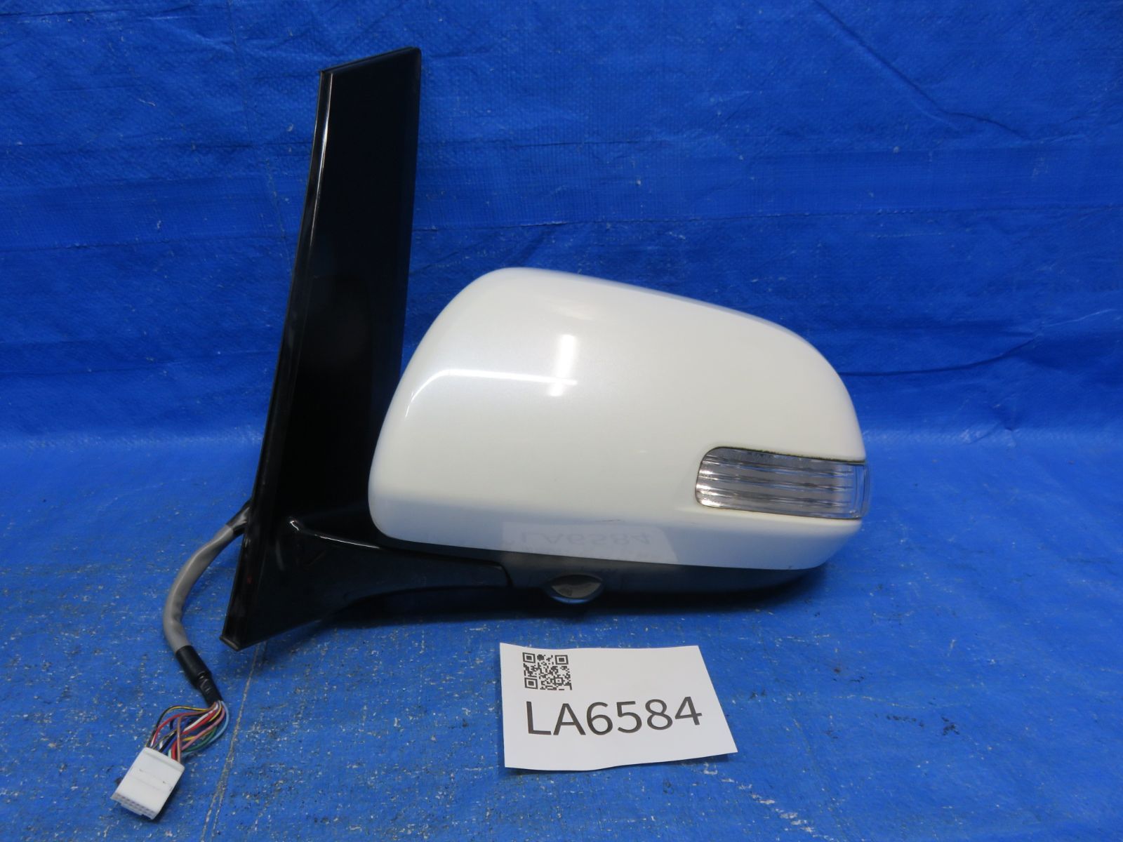 LA6584 アルファード GGH20W 前期 左 ドアミラー 助手席 サイドミラー カメラ付 070白 ANH20W ANH25W GGH25W ヴェルファイア 小傷