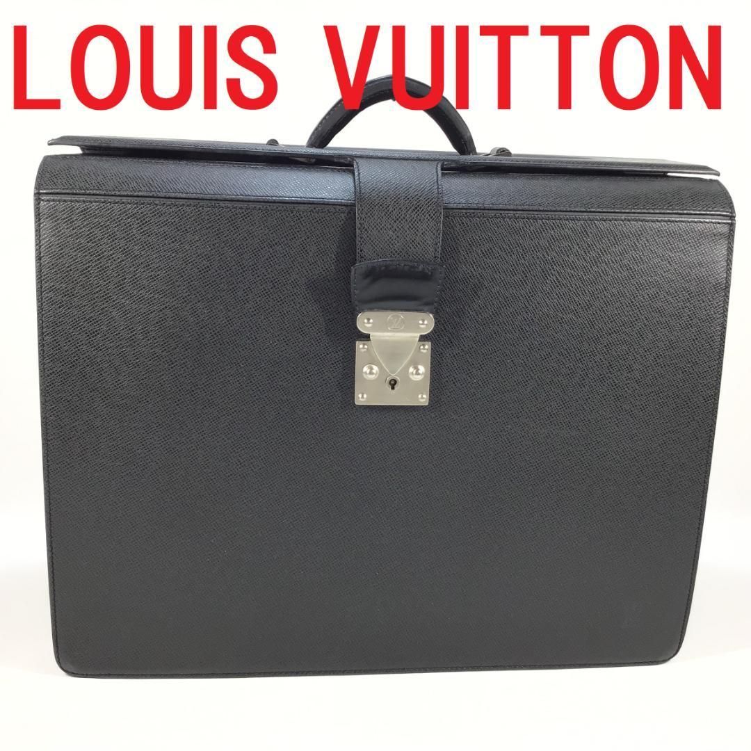 LOUIS VUITTON ルイ ヴィトン タイガ ピロットケース ウラル ビジネス ...