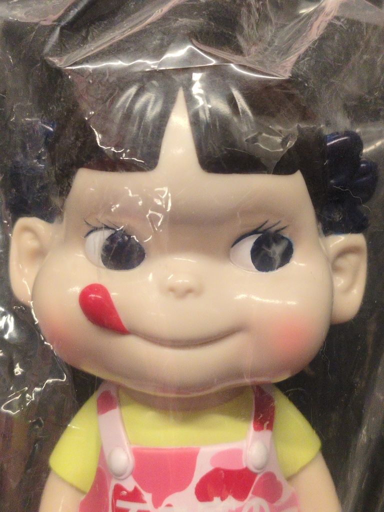不二家ソフビコレクション ペコちゃん × MEDICOM TOY BAPE(R) 不二家 x