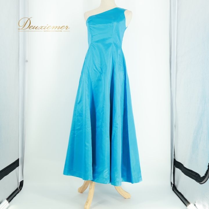 【美品 フラダンス衣装】スカイブルー Maunaloa ワンピース ドレス 水色 フラダンス 衣装 ワンピース ドレス ブルー系 フラドリーム 水色 無地