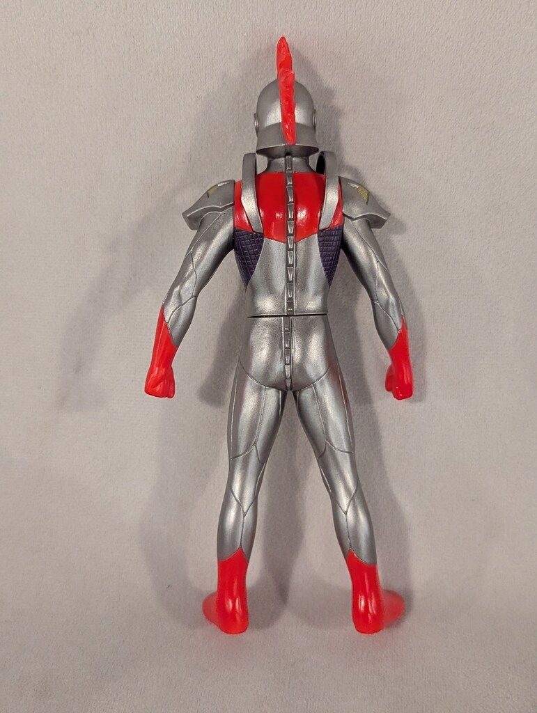 インスパイア メロス 鎧バージョン ソフビ ザ・ウルトラマン インスパイア メロス 鎧バージョン ソフビ ザ・ウルトラマン