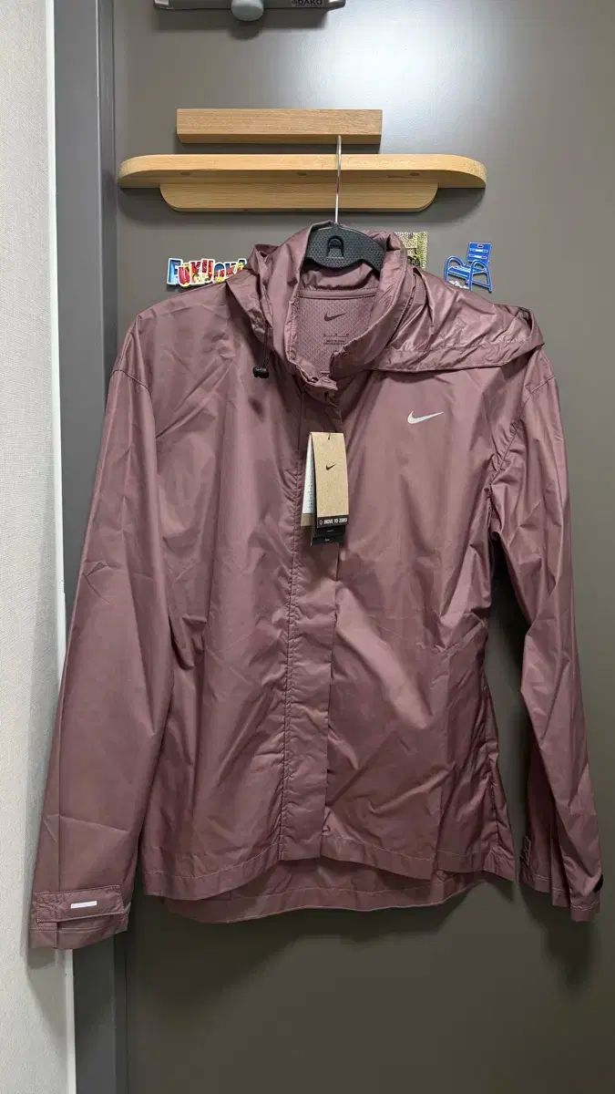 ナイキ ランニングジャケット FB 7452-208