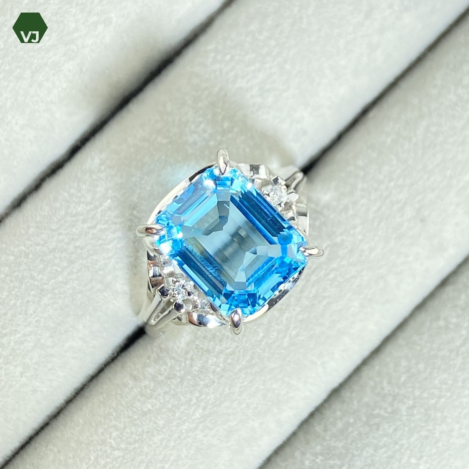 23-14】【Vintage】ブルートパーズ ダイヤモンド リング 4.85ct【中古 