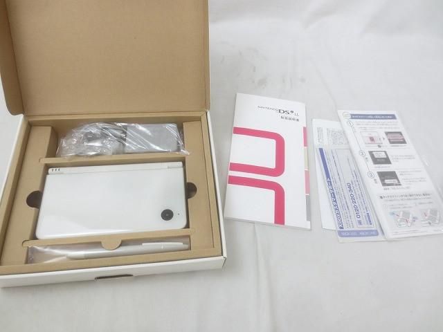 本体 DSi
