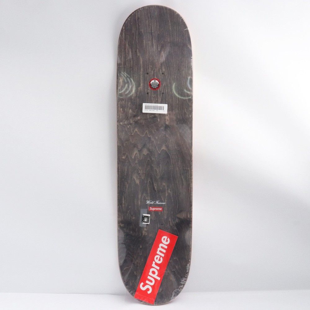 未使用 SUPREME × KAWS Chalk Logo Skateboard Deck - メルカリ