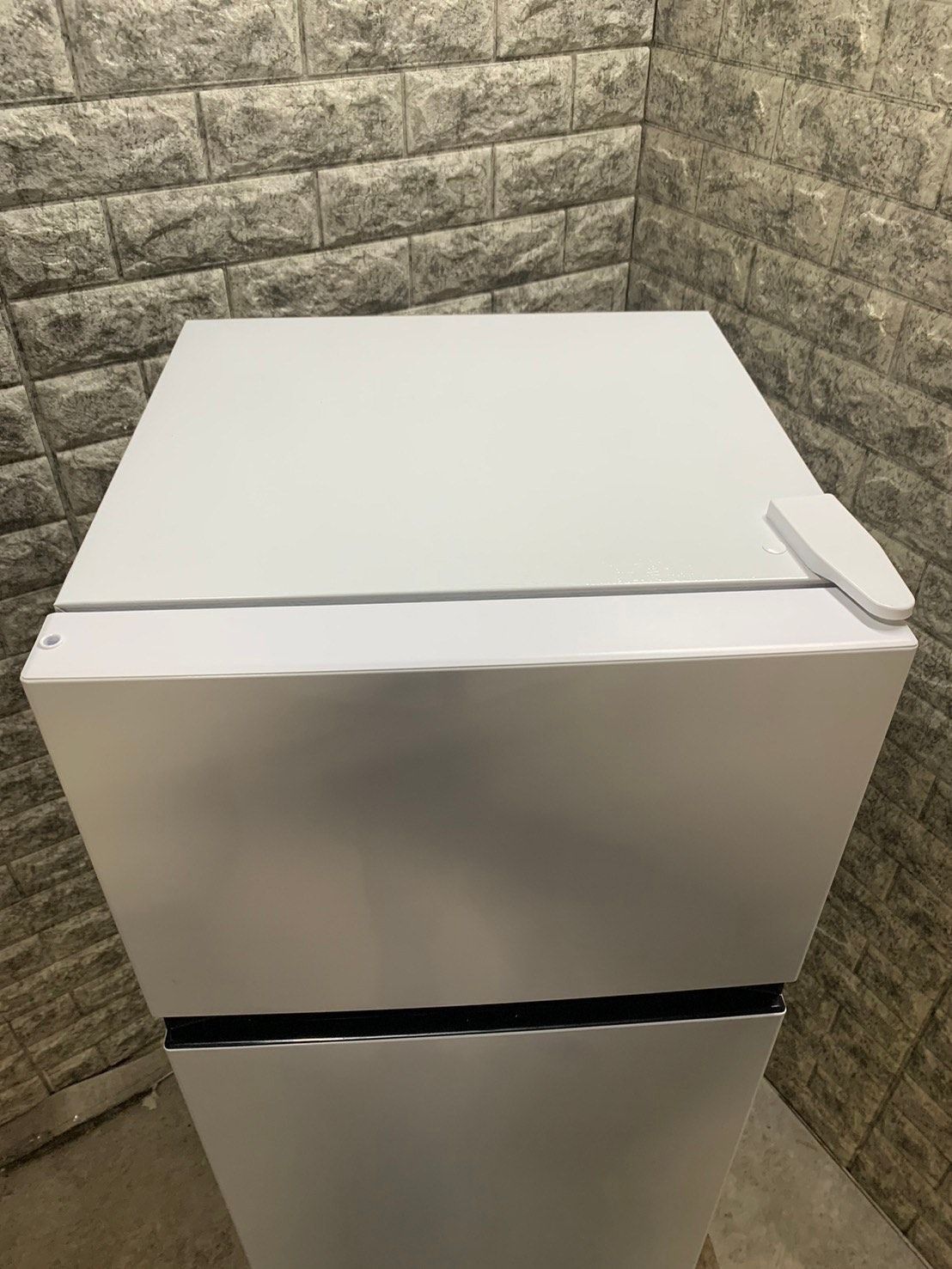 美品 高年式】大阪送料無料☆3か月保障付き☆冷蔵庫☆2024年  