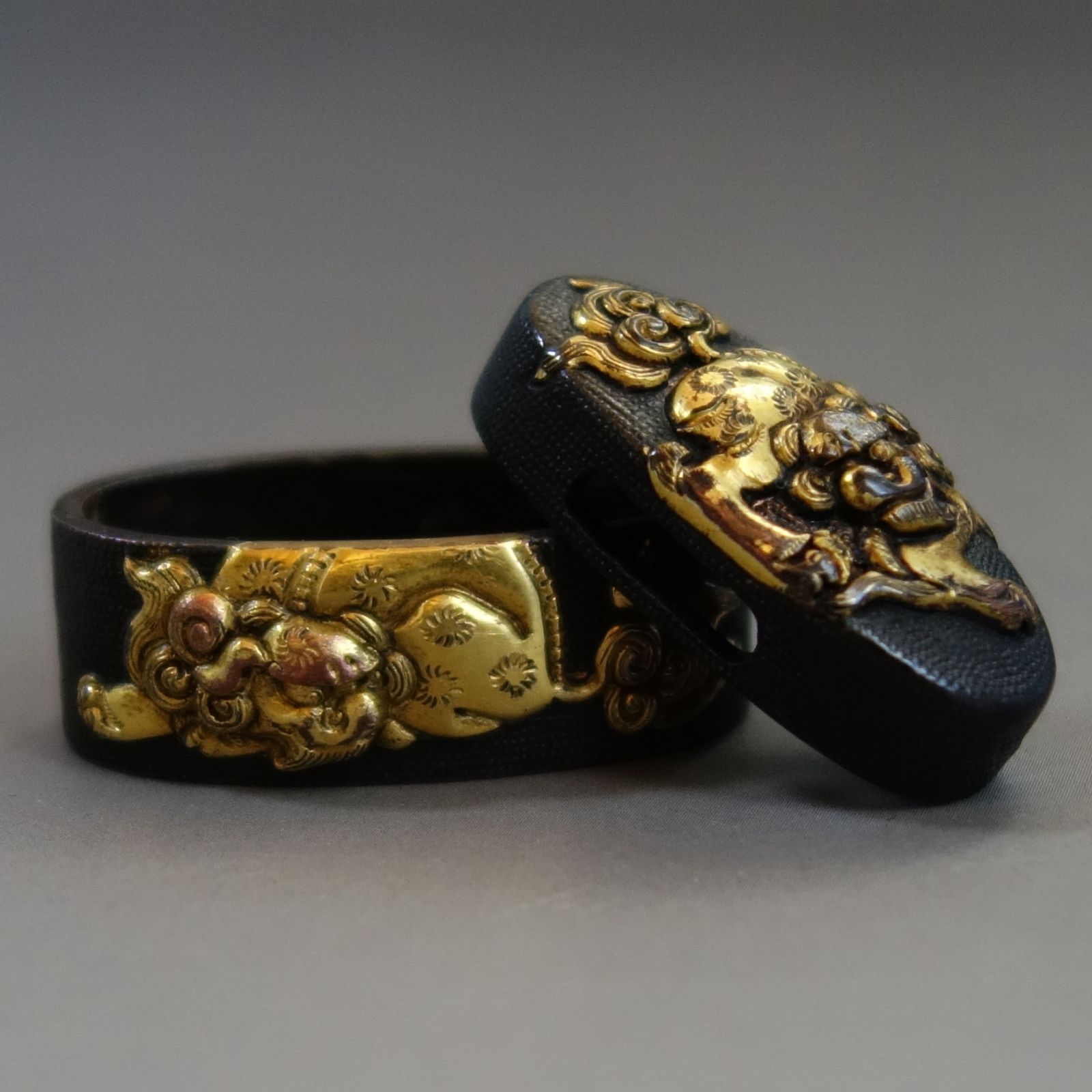 縁頭 赤銅魚々子地 獅子図縁頭 日本刀 刀装具 鐔 鍔 目貫 骨董 古美術 Ac25090805