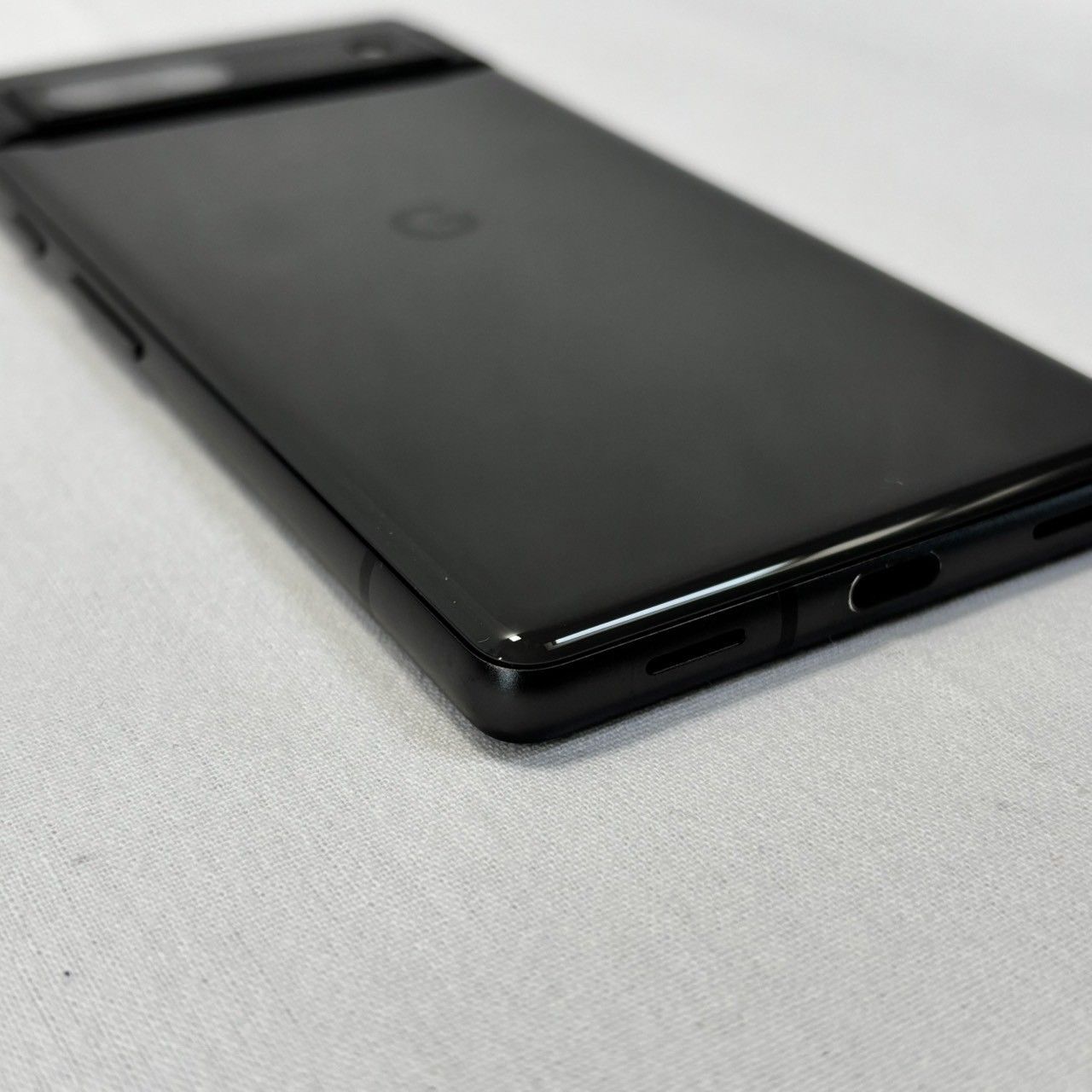 ✨ほぼ未使用・付属品完備✨】Google/Pixel/7a/128GB/ブラック/本体 