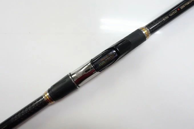 未使用に近い Gamakatsu がま磯 アテンダーII 225-53 がまかつ Gamakatsu 【中古】【送料無料】がまかつ がま磯 アテンダー2 15