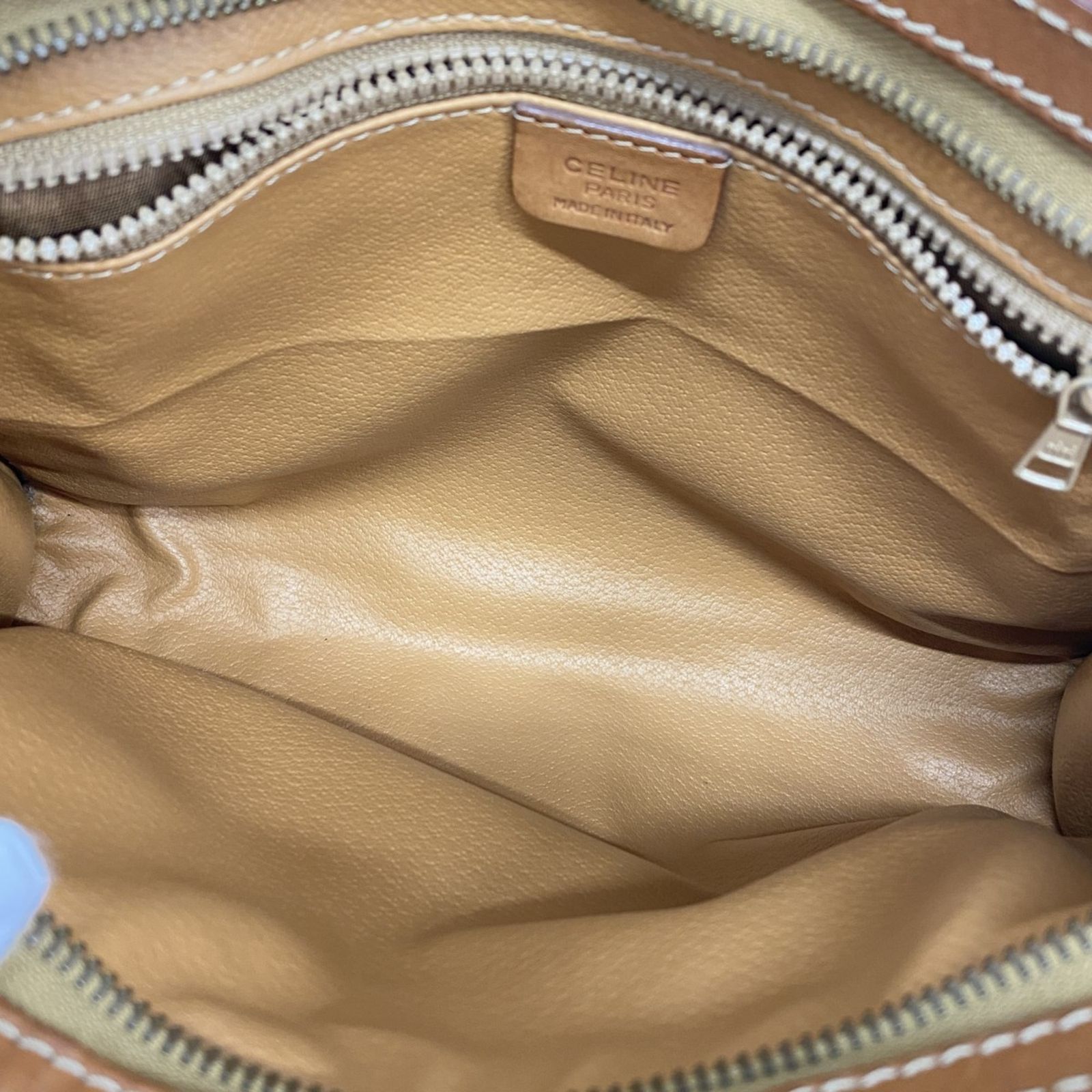 クラッチバッグ