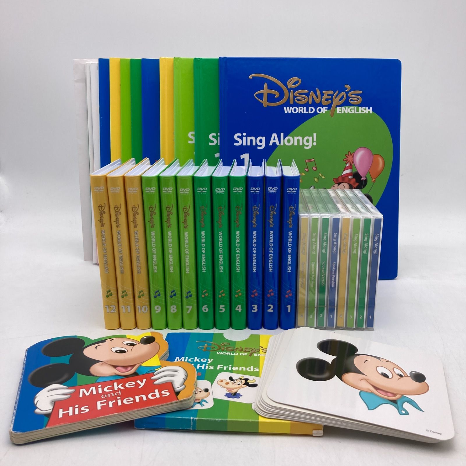 ワールドイングリッシュ　シングアロングDVD　新子役　正規品【最終値下げ】 シングアロング 新子役 DVD12枚 絵本＆CD 字幕あり ディズニー