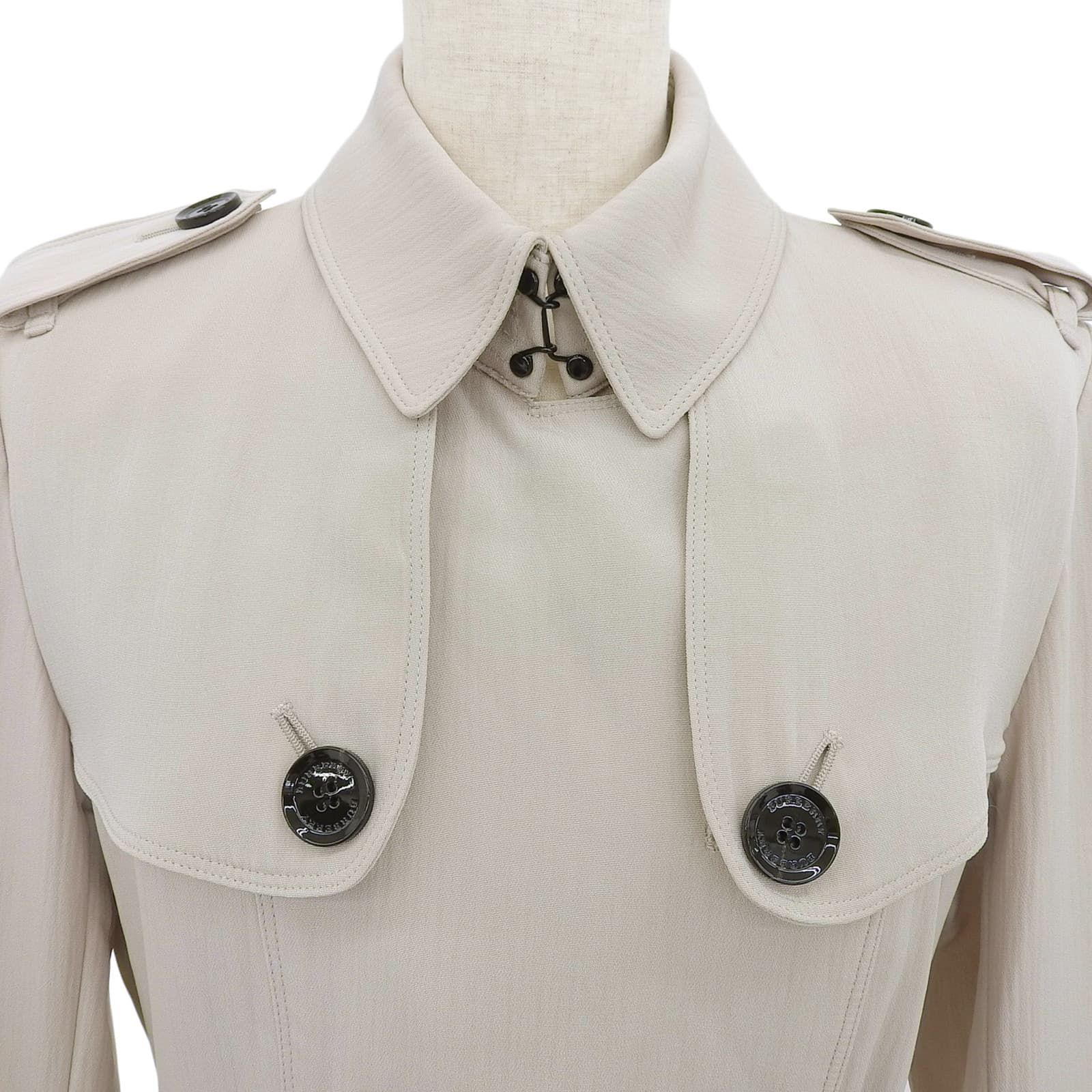 ロゴボタン ベルト付き