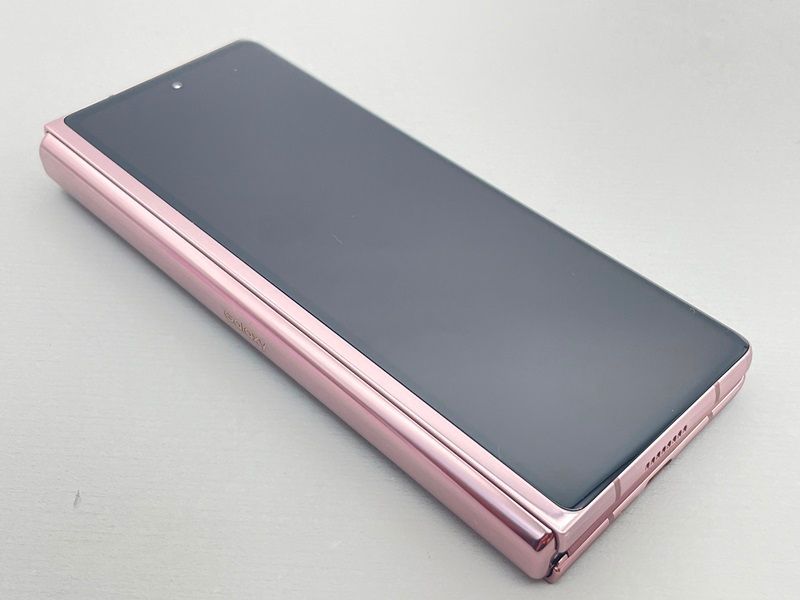 【ほぼ未使用・超美品】Galaxy Z Fold2 5G SIMロック解除済み 中古】SCG05 Galaxy Z Fold2 5G【訳あり 利用制限】SIMロック解除済み